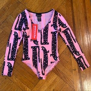 Nooworks Long Cat Pink Bodysuit - NWT Size M
